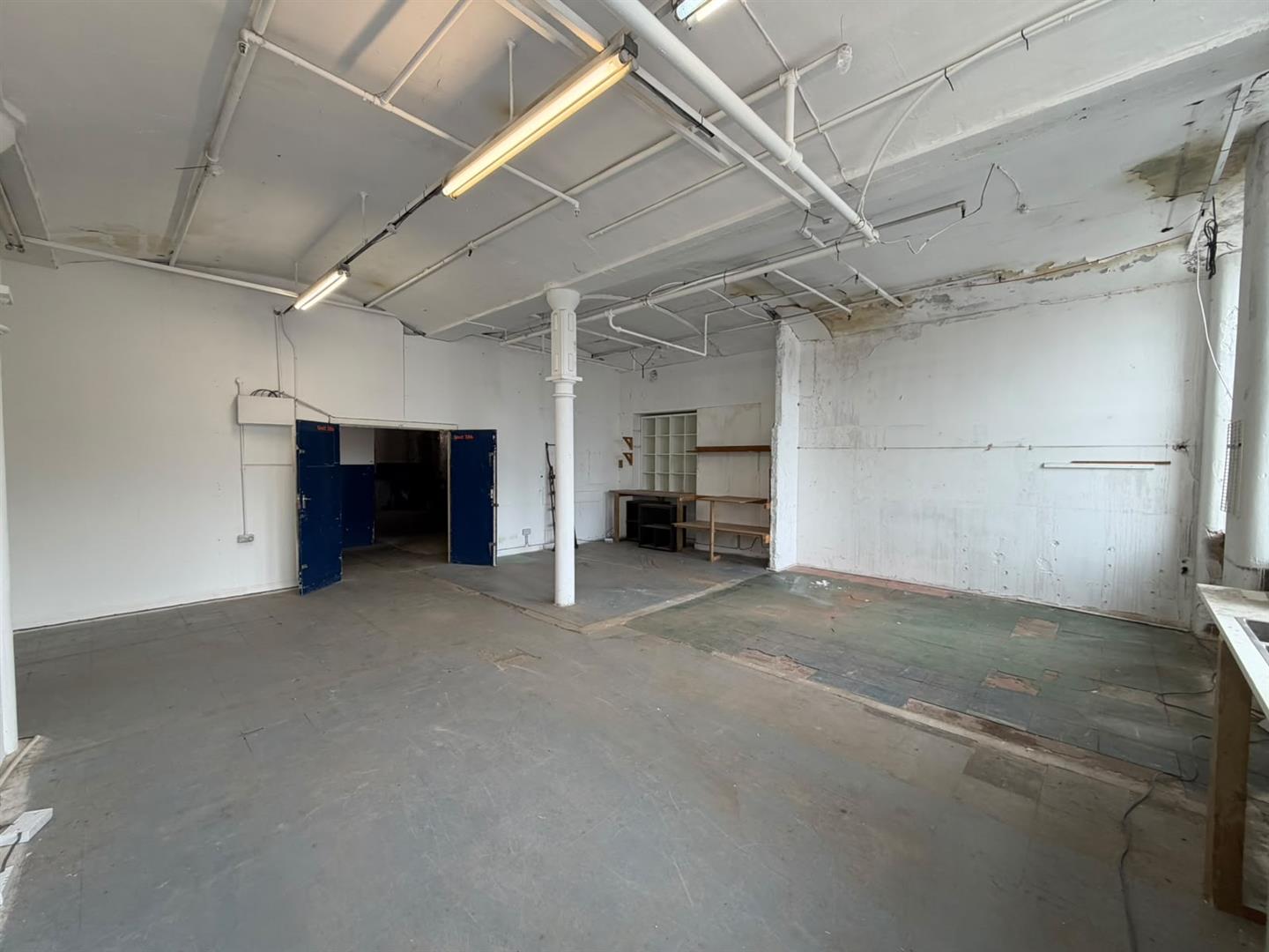 Unit 38B, Colne Valley Business Park, Linthwaite, Huddersfield, photo 2